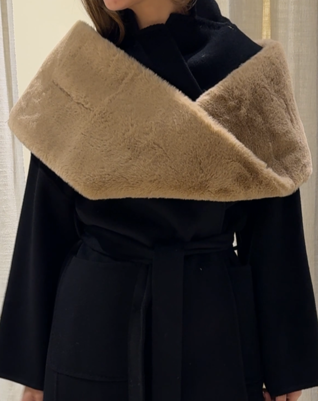 Plush faux fur scarf