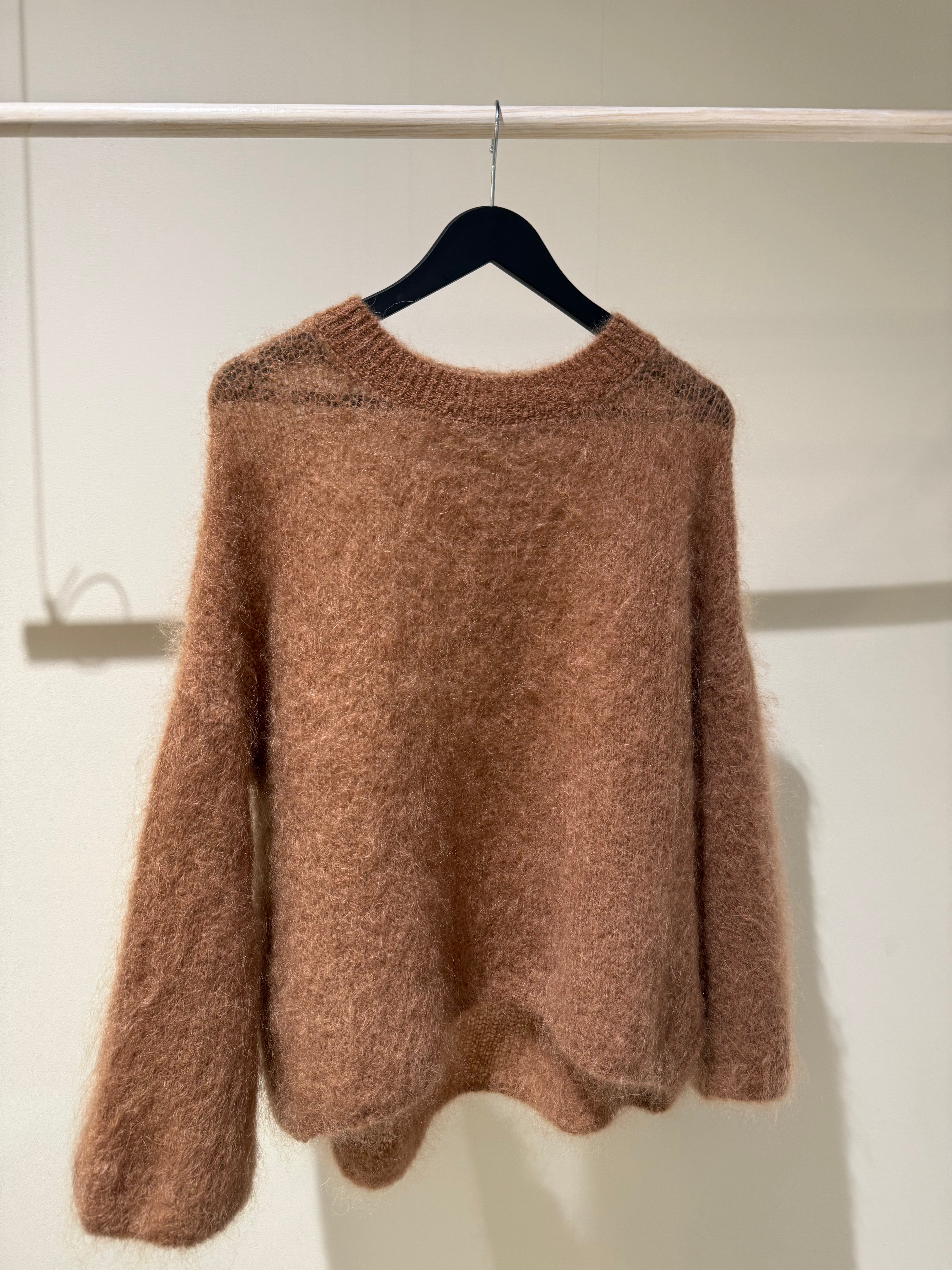 Plush Mohair Airy Crewneck