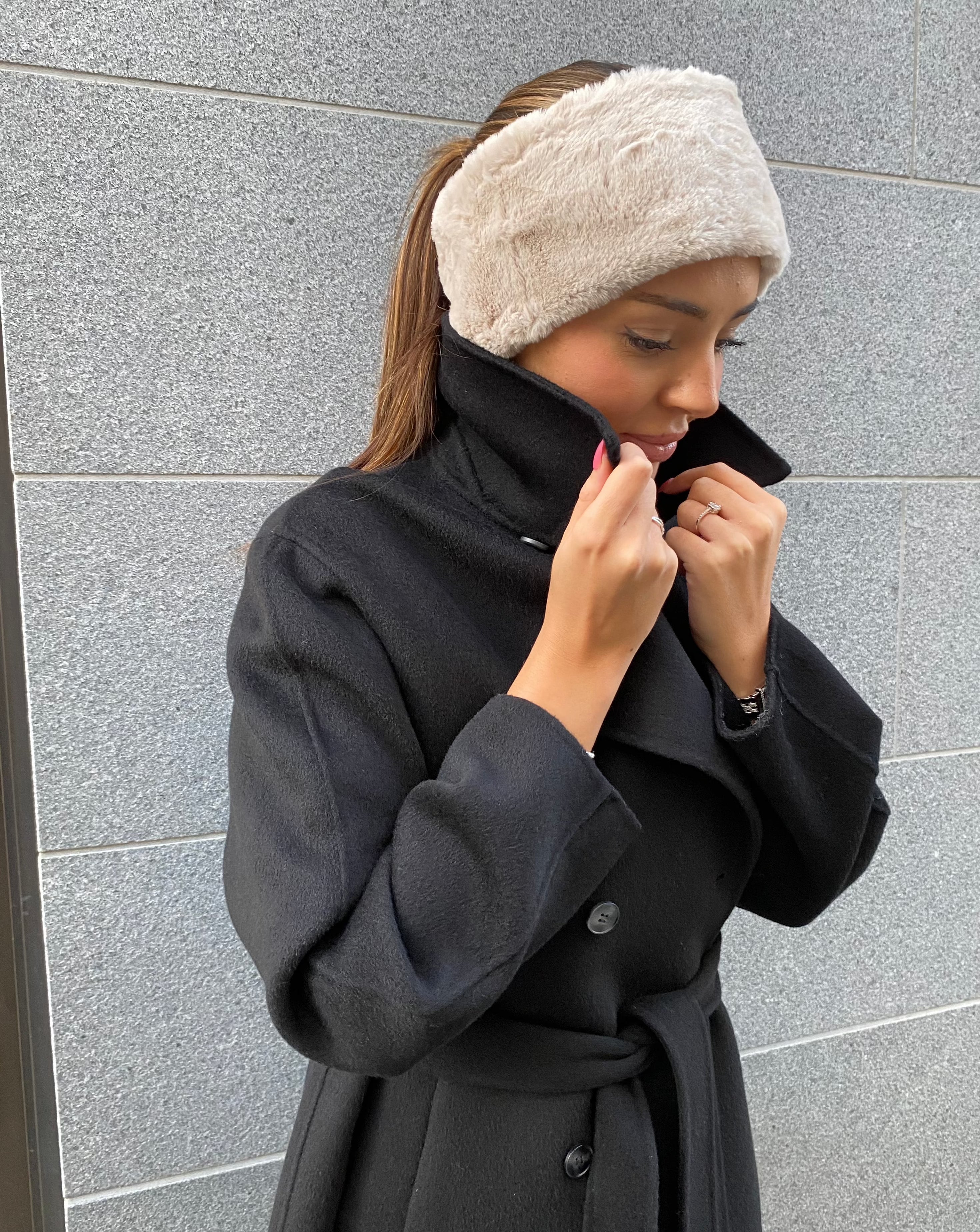 Cozy fleece warmer