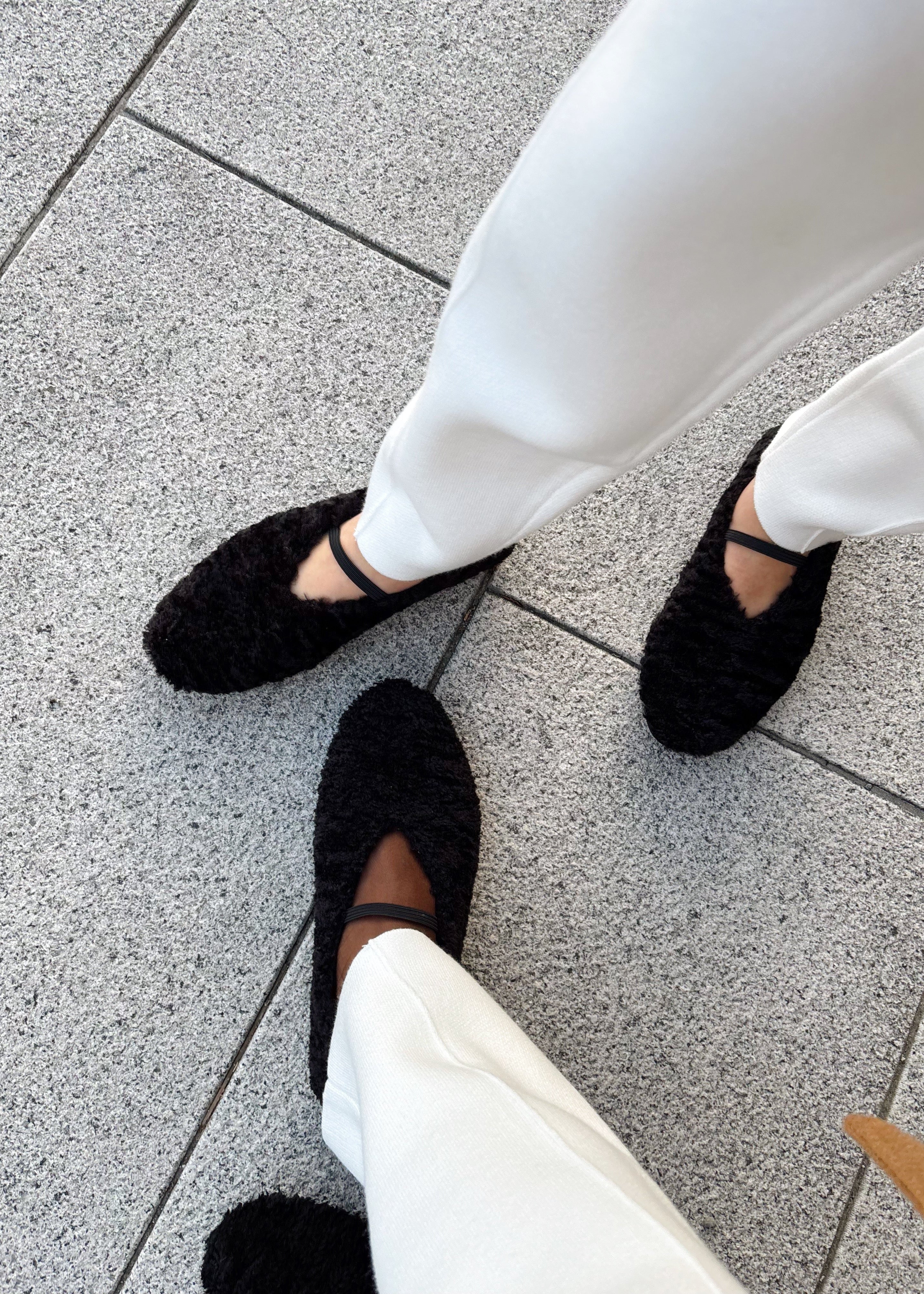 Aloma Plush Flats