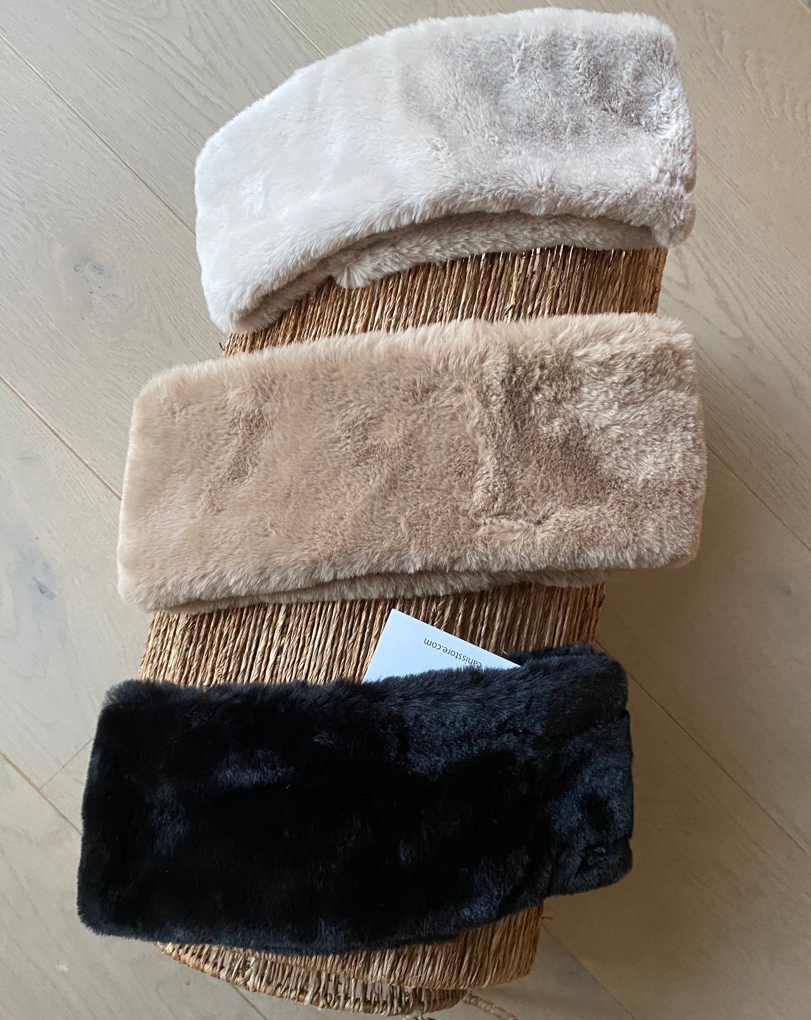 Cozy fleece warmer