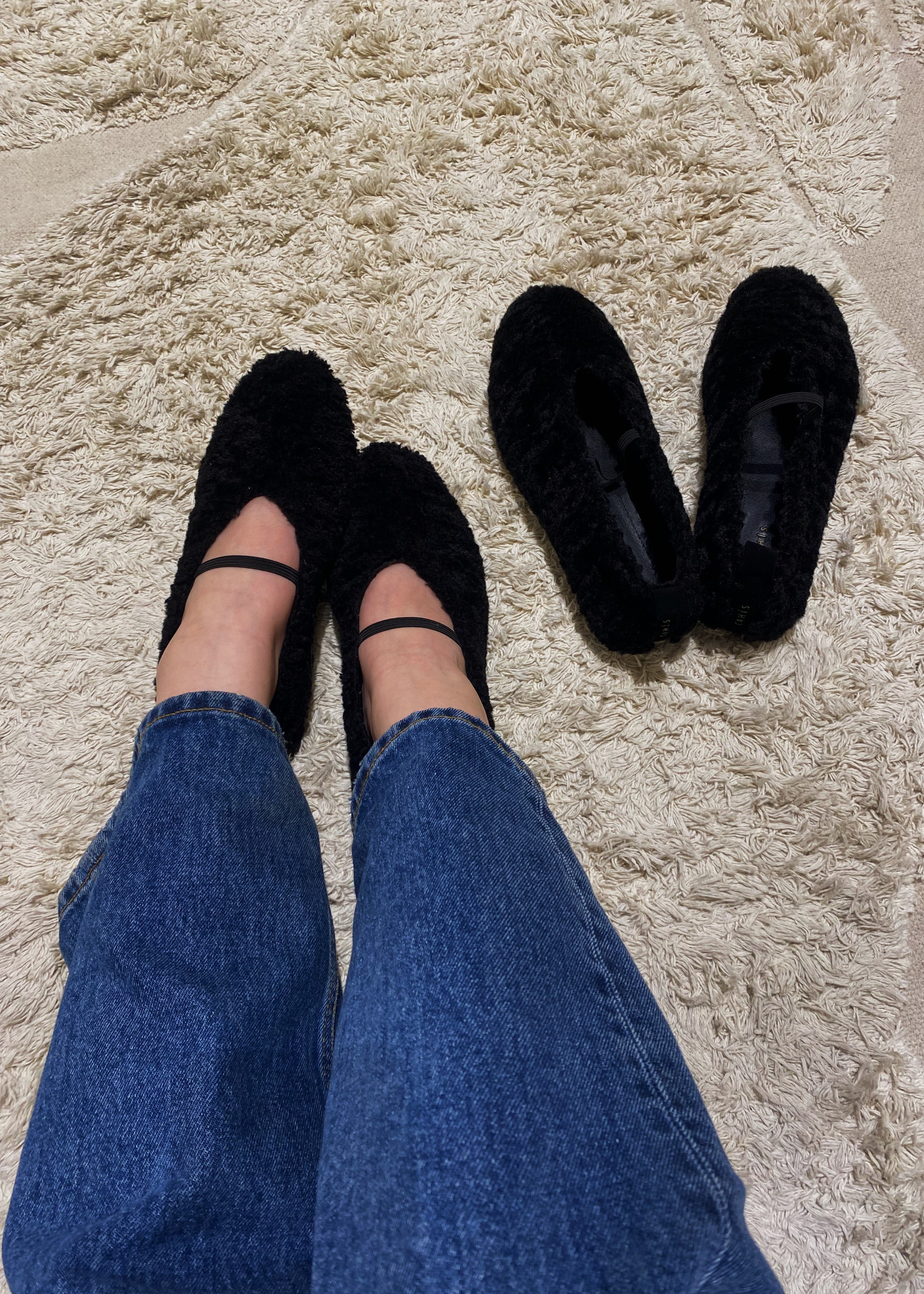 Aloma Plush Flats