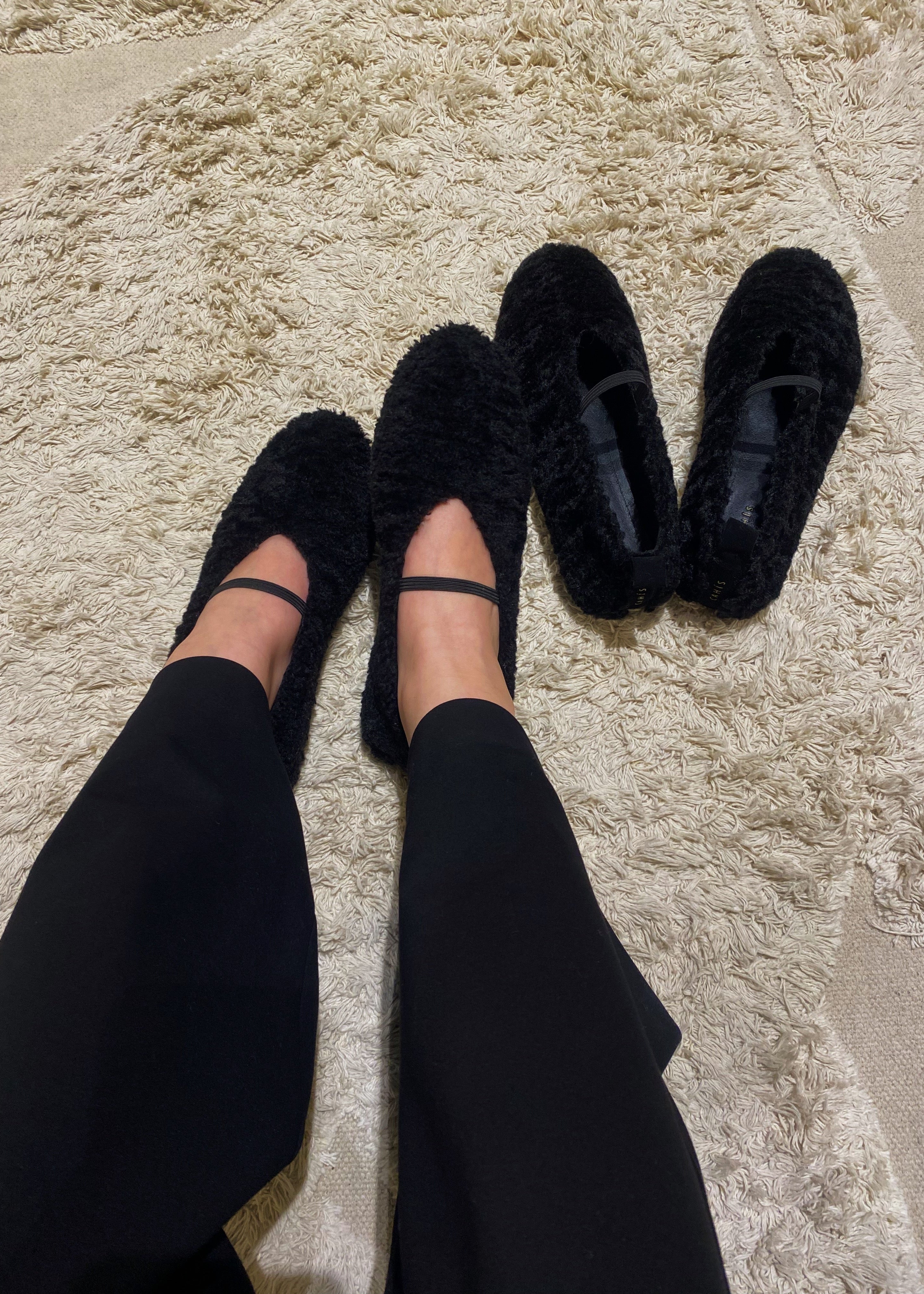 Aloma Plush Flats