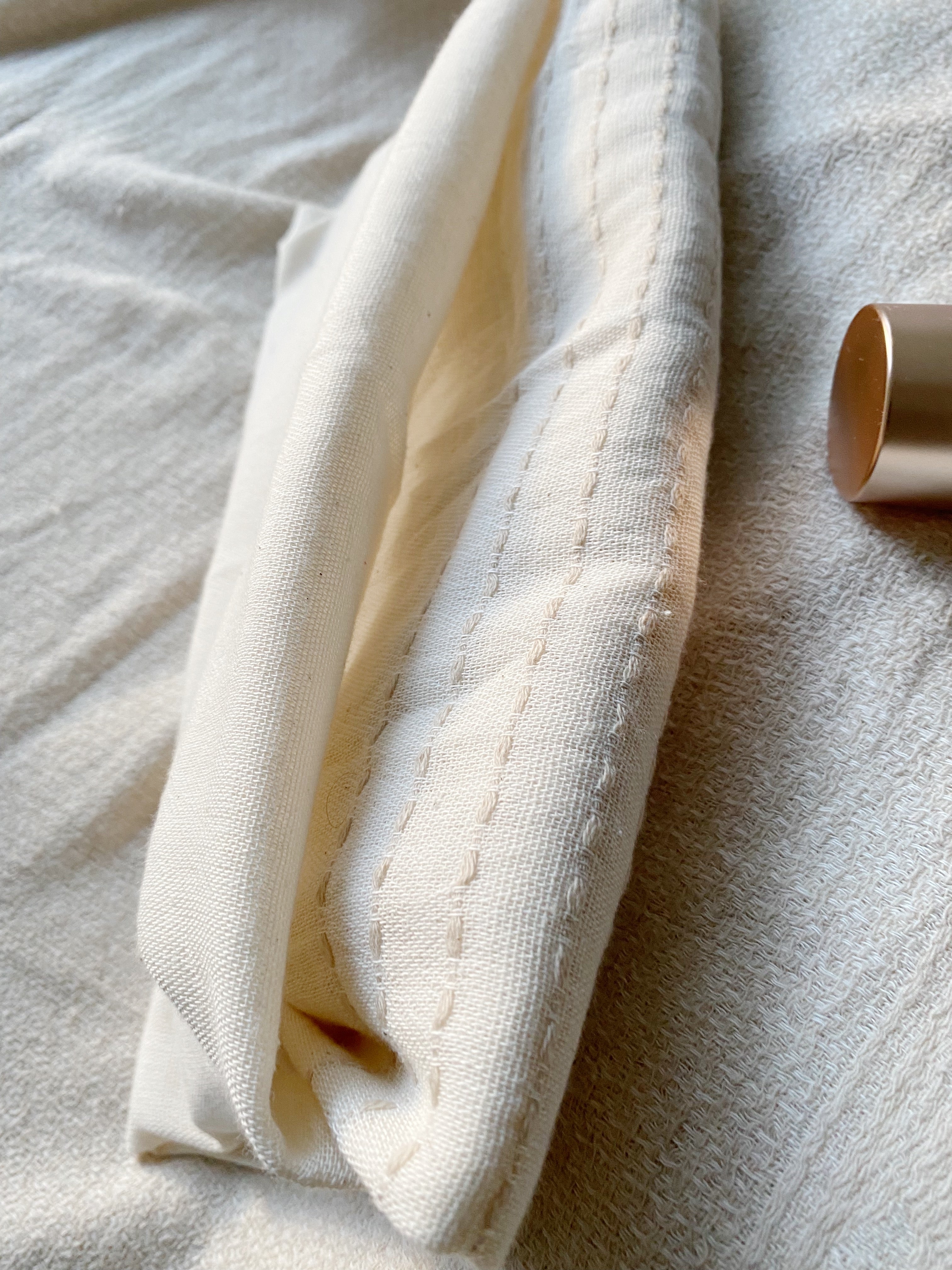 Aira fouta towel- Ivory Stripe