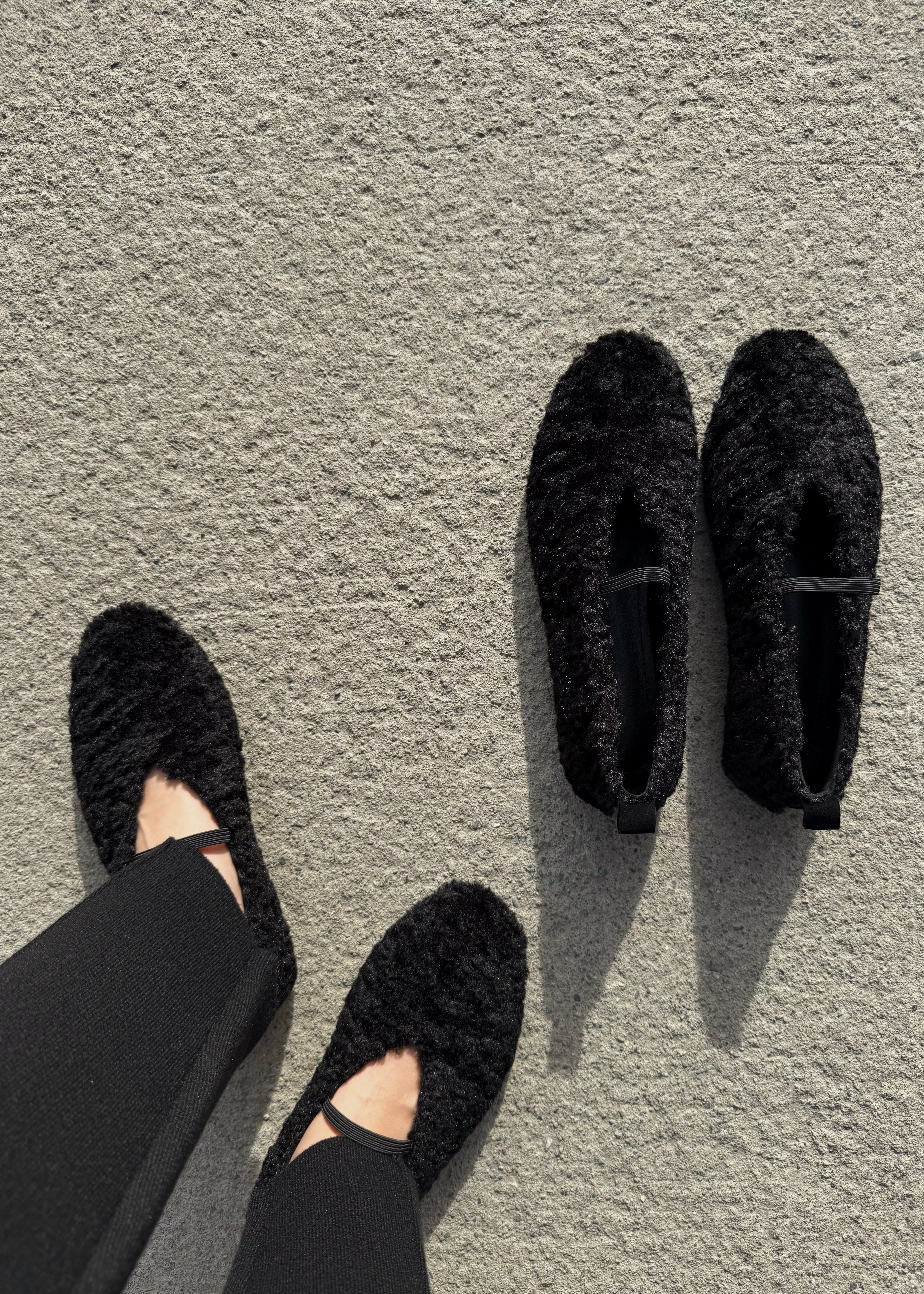 Aloma Plush Flats
