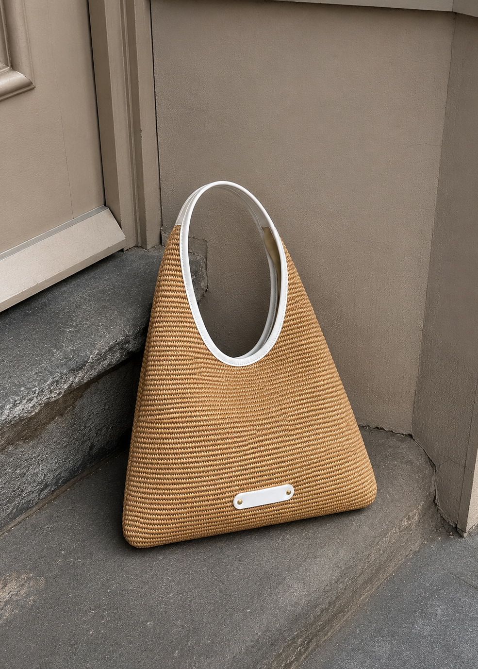 Nia Raffia Resort Bag